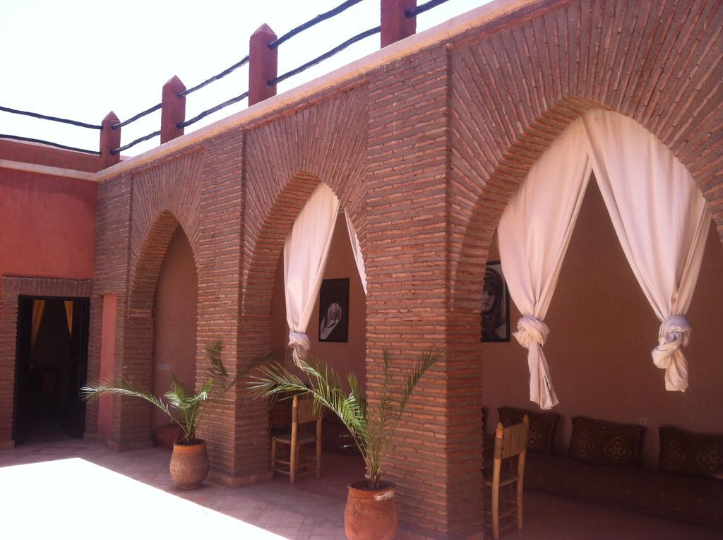Riad Sidi Hicham Ouled Bouzid Buitenkant foto